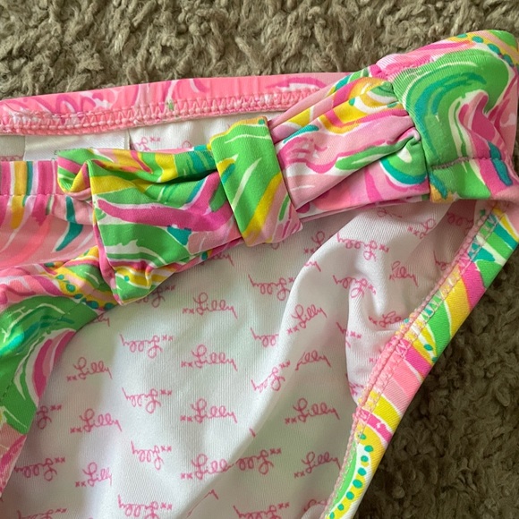Lilly Pulitzer Hannah Ruffle Bikini set in All Nighter Flamingo Print - Picture 11 of 14